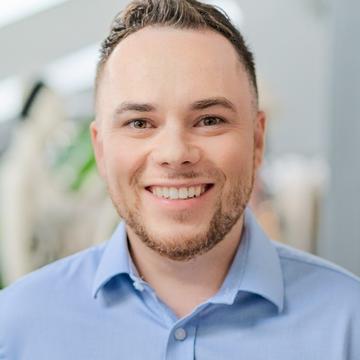 Dominik Olejko